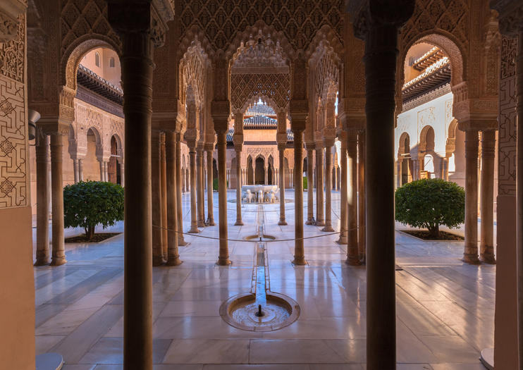 How to Choose an Alhambra Tour
